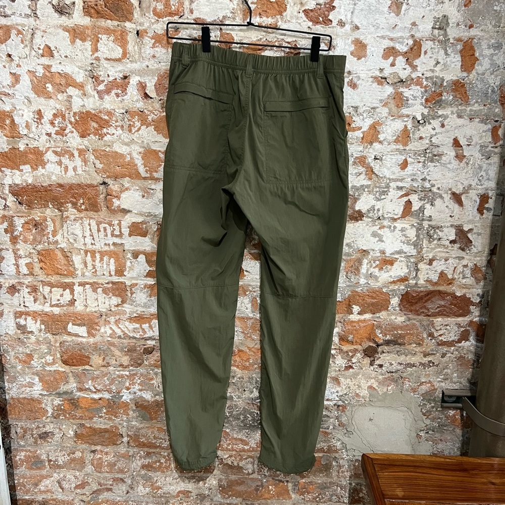 REI Women’s Hiking Pants 8 - Picture 5 of 9